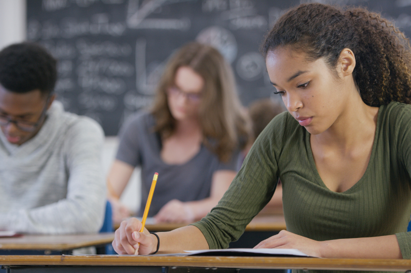 melhores escolas na zona norte de sp alunos prestando o Enem
